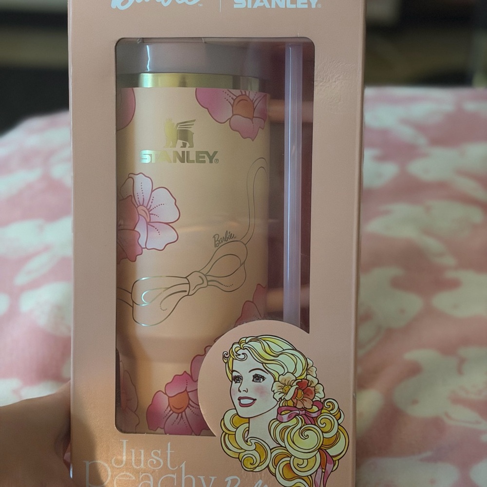 Stanley “Barbie Just Peachy” H2.0 Tumbler - Picture 2 of 5